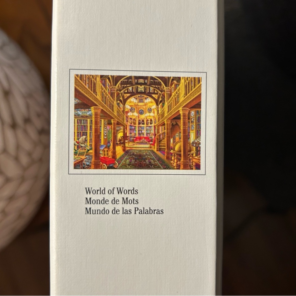 Ravensburger Puzzle - World of Words Golden Library - Picture 4 of 4